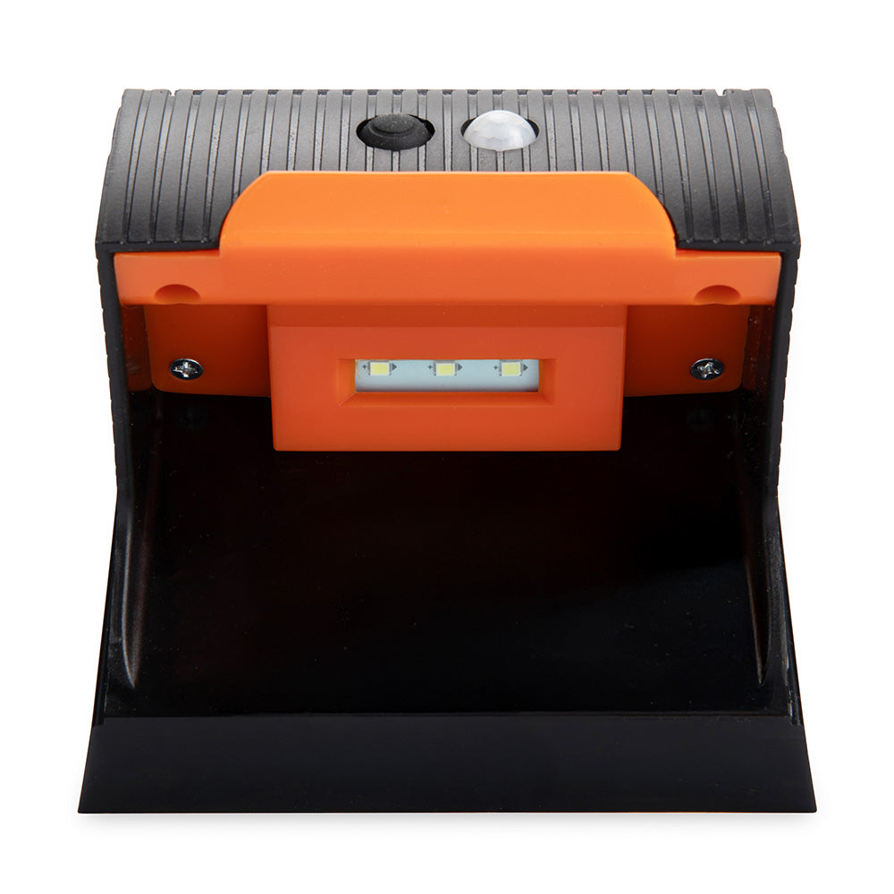 Camco RV Bumper Cap Solar Light - image 3